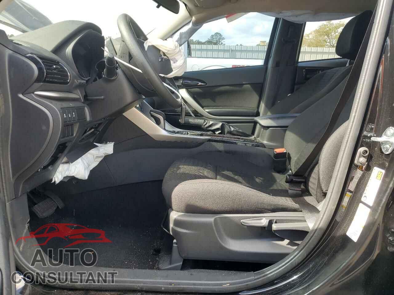 MITSUBISHI ECLIPSE 2024 - JA4ATVAA0RZ002785