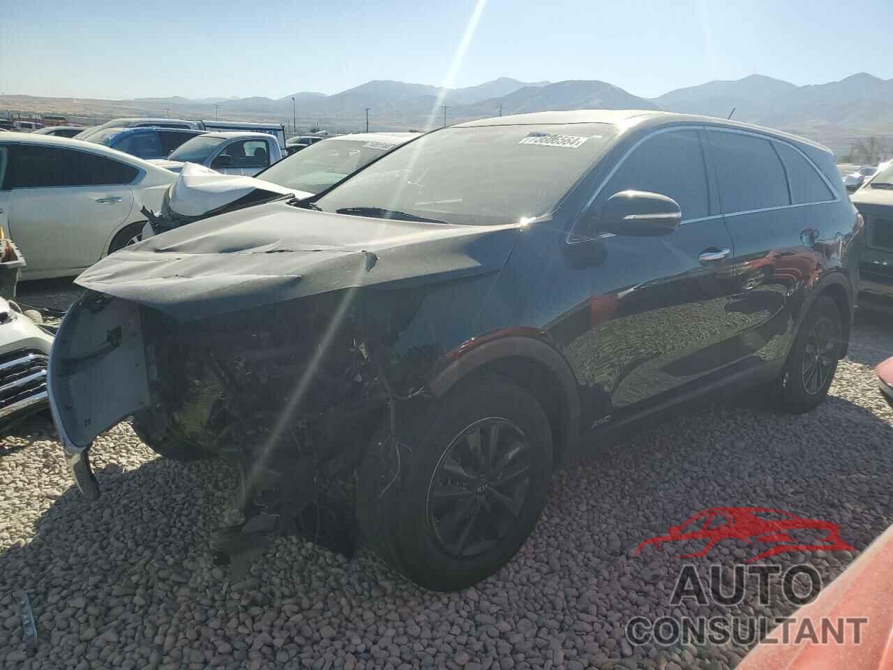 KIA SORENTO 2019 - 5XYPGDA55KG506917