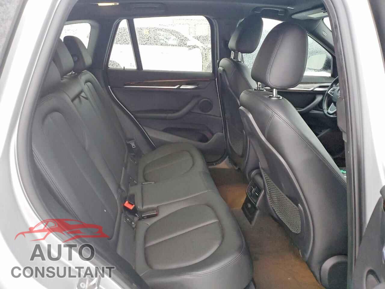 BMW X1 2017 - WBXHT3C36H5F73281