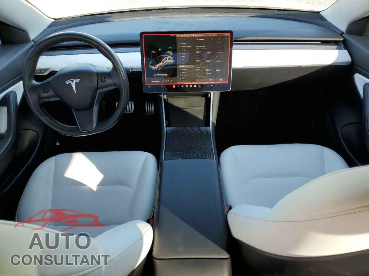TESLA MODEL 3 2018 - 5YJ3E1EB4JF074295