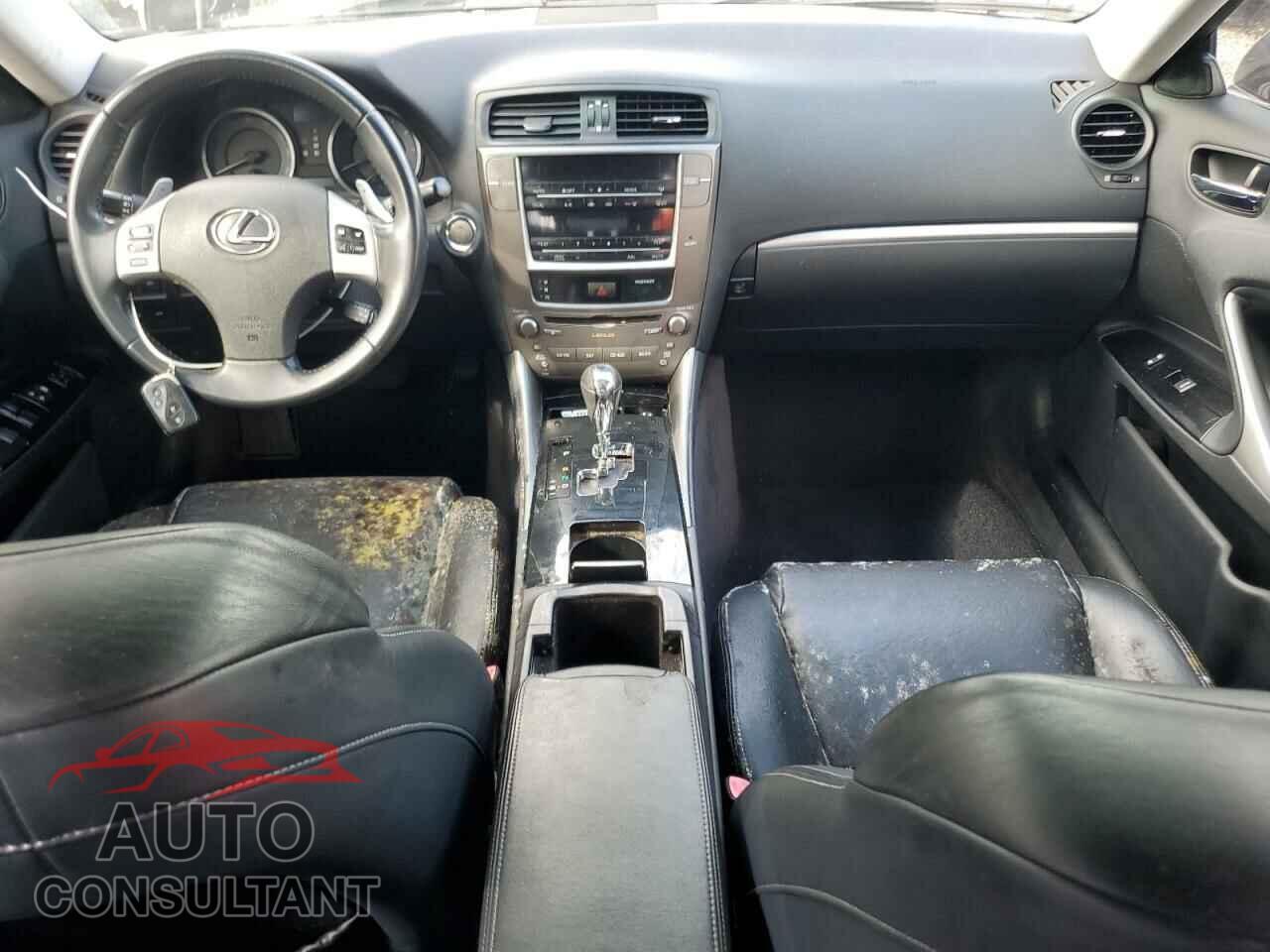 LEXUS IS 2012 - JTHBF5C20C5167305