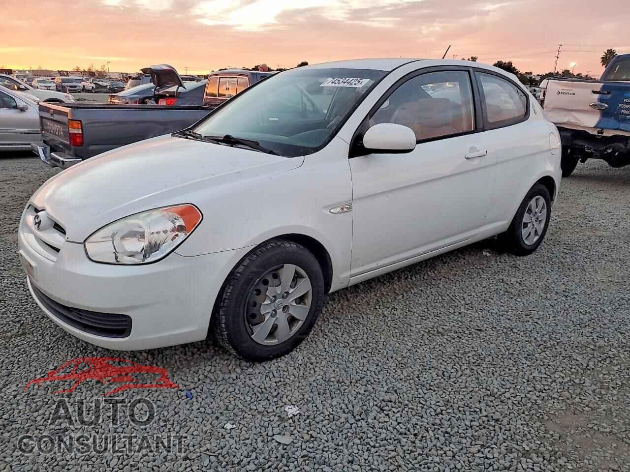 HYUNDAI ACCENT 2010 - KMHCM3AC5AU176978
