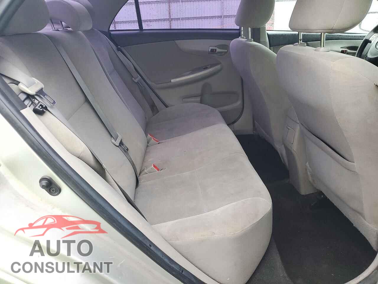 TOYOTA COROLLA 2013 - 2T1BU4EE2DC919180