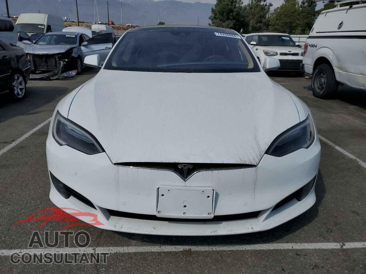 TESLA MODEL S 2016 - 5YJSA1E19GF159995