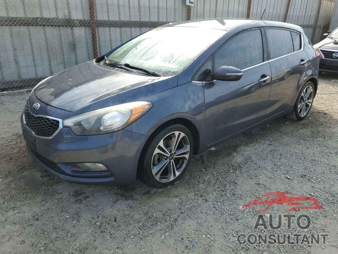 KIA FORTE 2016 - KNAFX5A84G5617984
