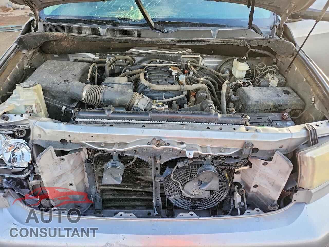 TOYOTA SEQUOIA 2011 - 5TDBY5G12BS053473