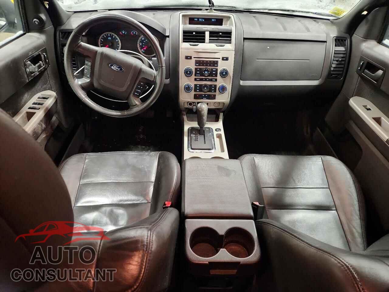 FORD ESCAPE 2011 - 1FMCU9DG3BKA42307