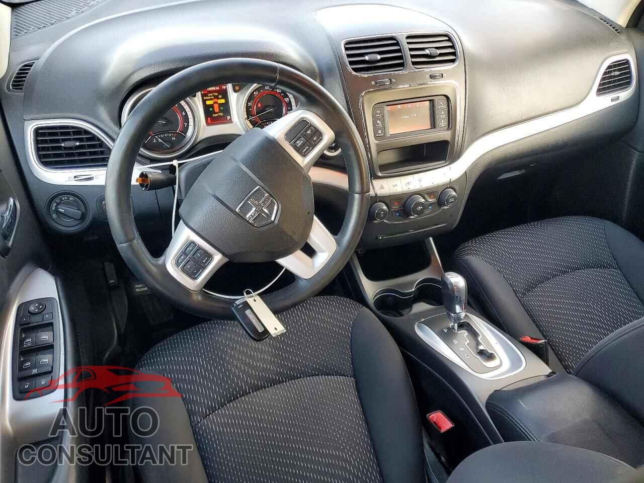 DODGE JOURNEY 2017 - 3C4PDCABXHT553144