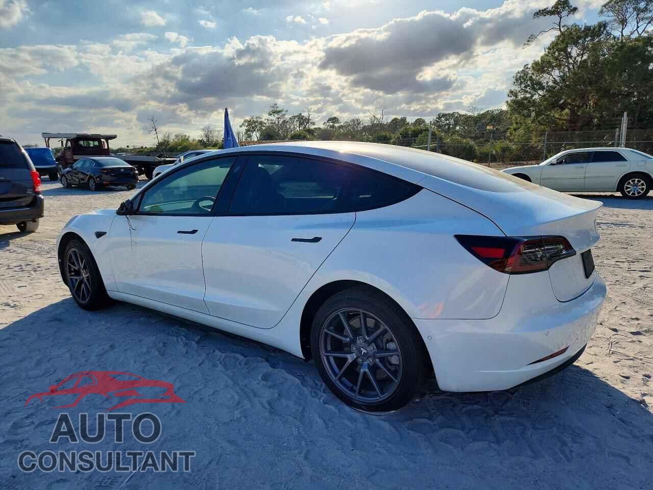 TESLA MODEL 3 2021 - 5YJ3E1EA8MF853632
