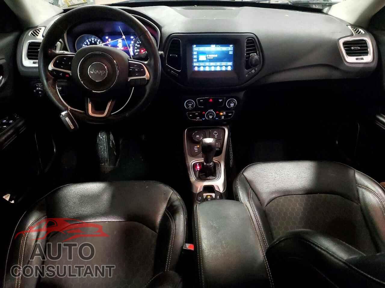 JEEP COMPASS 2020 - 3C4NJDBB7LT149215