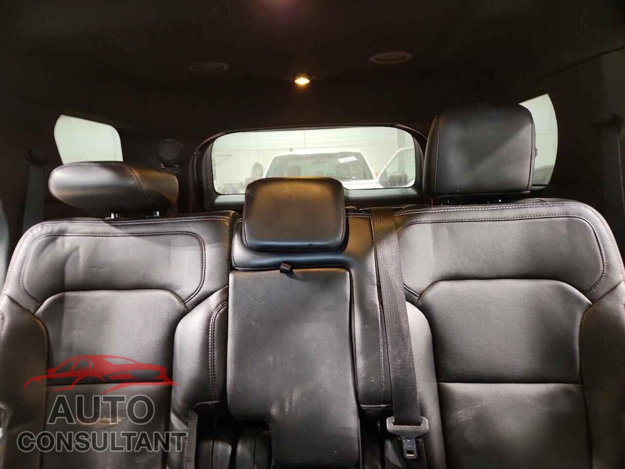 FORD EXPLORER 2019 - 1FM5K8F80KGB16042