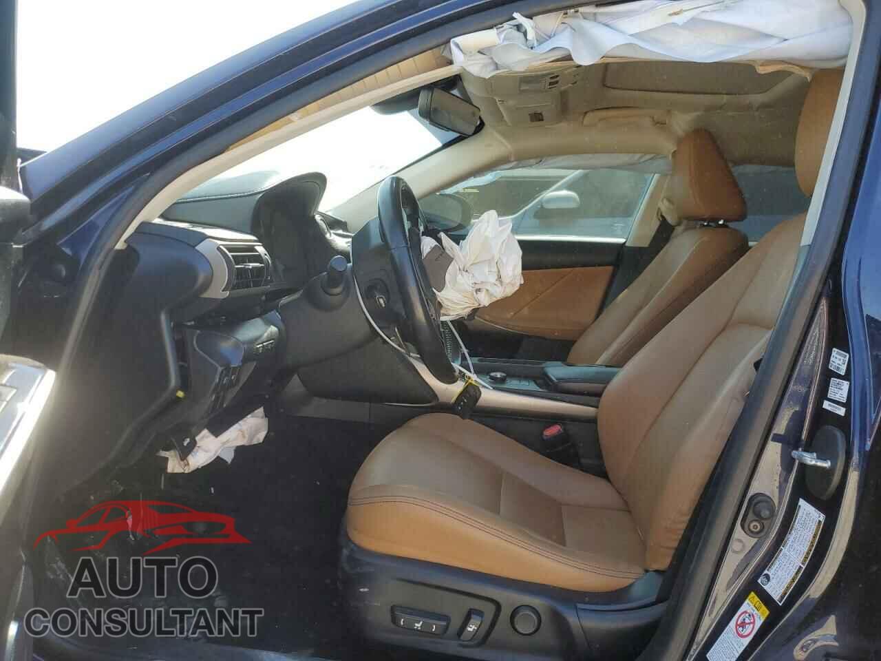 LEXUS IS 2017 - JTHCM1D27H5025395