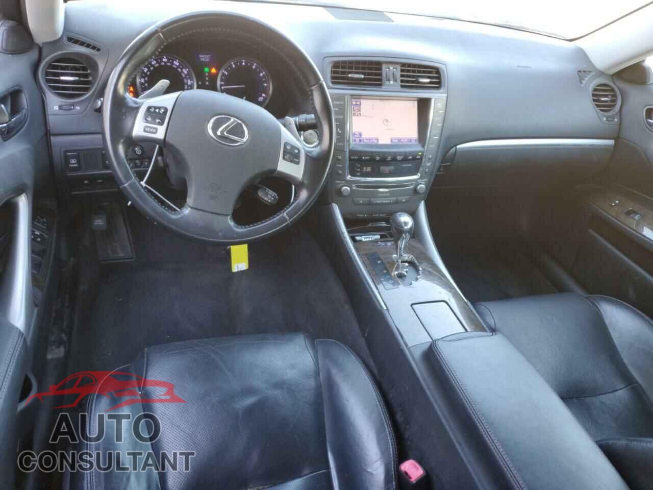 LEXUS IS 2013 - JTHCF5C27D5061892