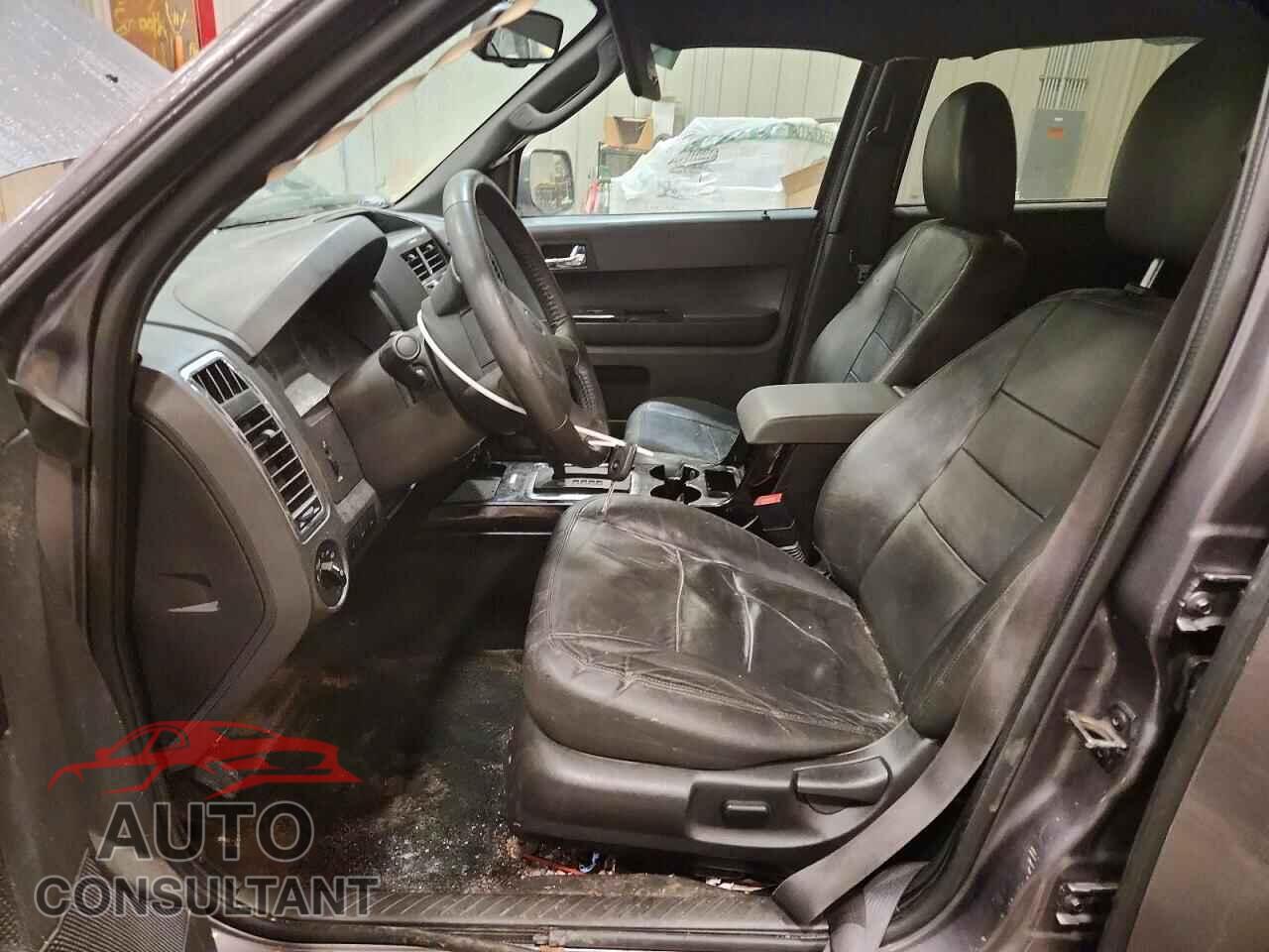 FORD ESCAPE 2011 - 1FMCU9E77BKC50320