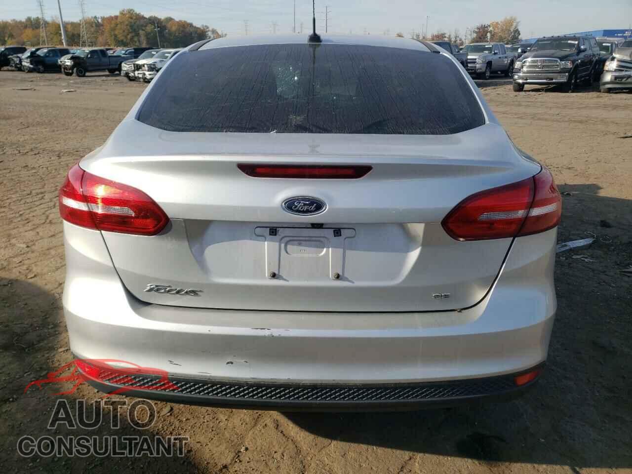 FORD FOCUS 2017 - 1FADP3F24HL265348