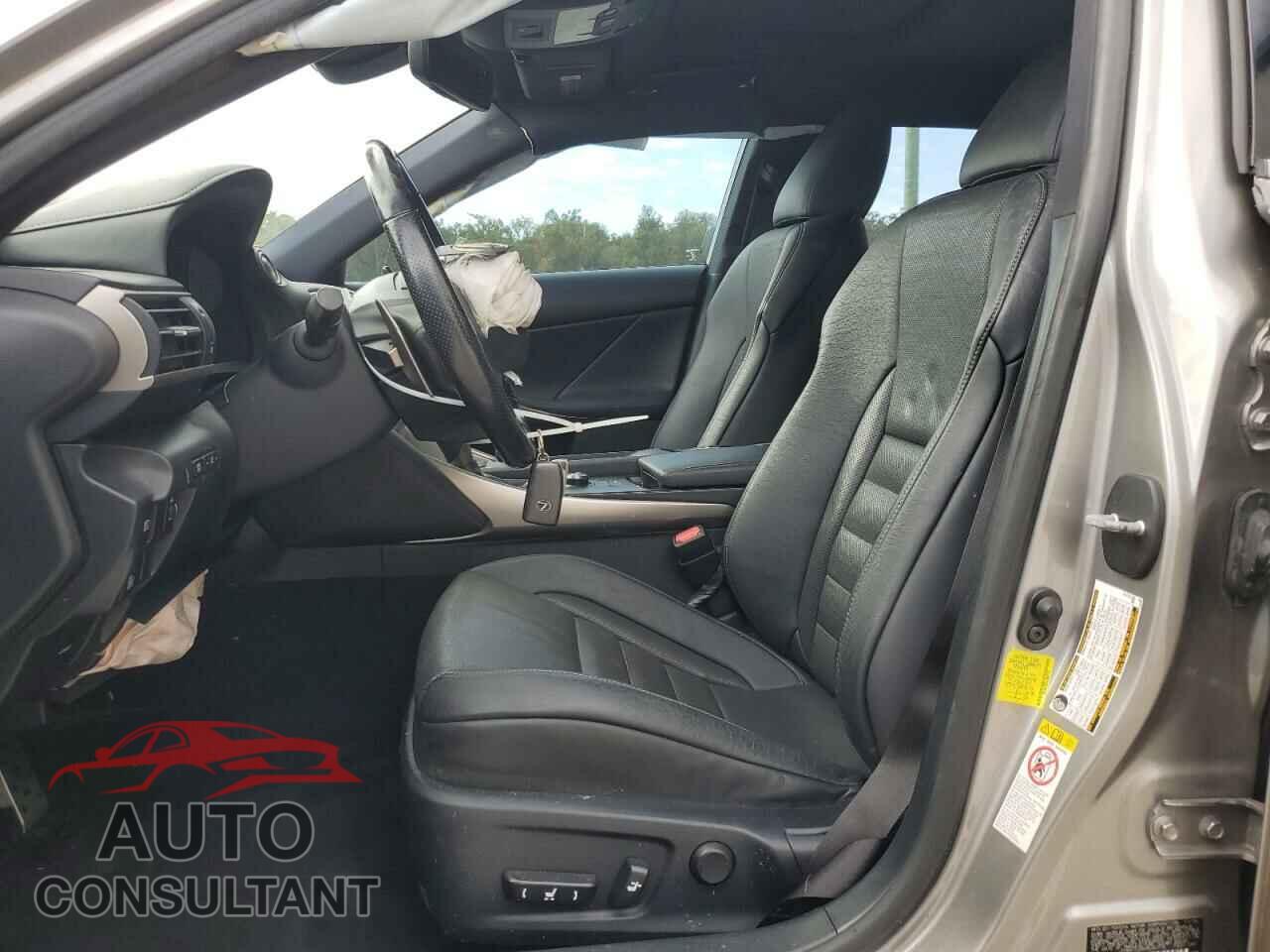 LEXUS IS 2017 - JTHBA1D2XH5042776