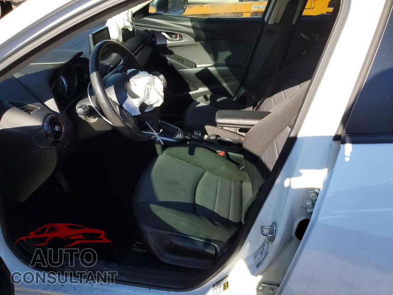 MAZDA CX-3 2017 - JM1DKDB75H0172436