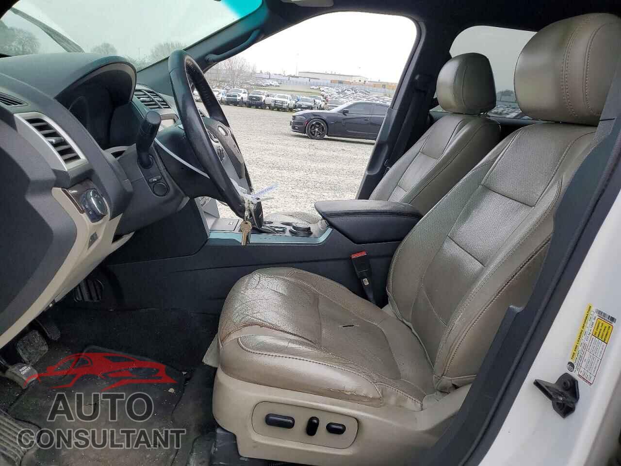 FORD EXPLORER 2013 - 1FM5K8F86DGA04607