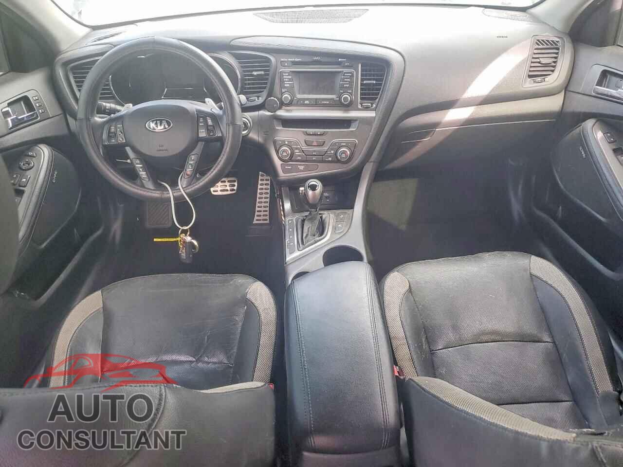 KIA OPTIMA 2013 - 5XXGR4A69DG239727