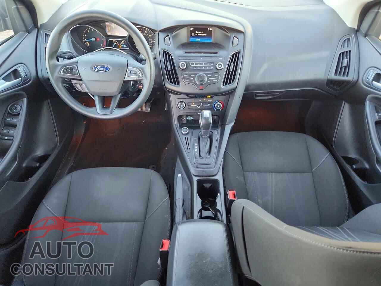 FORD FOCUS 2016 - 1FADP3F27GL236523