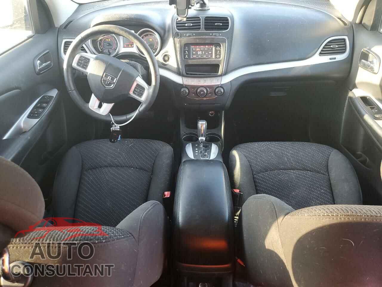 DODGE JOURNEY 2017 - 3C4PDCAB4HT607649