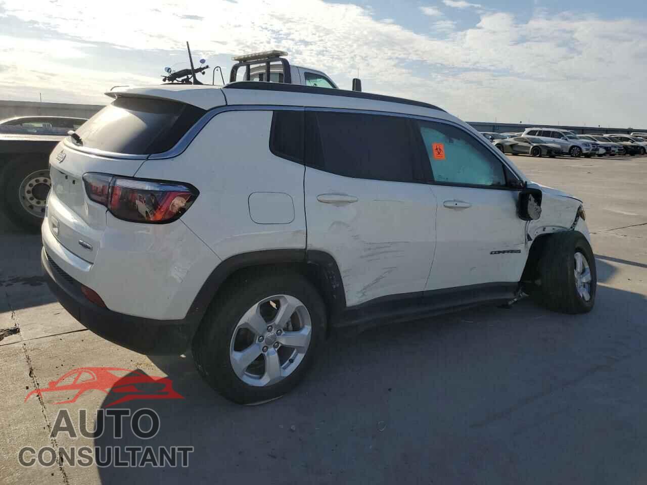 JEEP COMPASS 2017 - 3C4NJDBB5HT618745