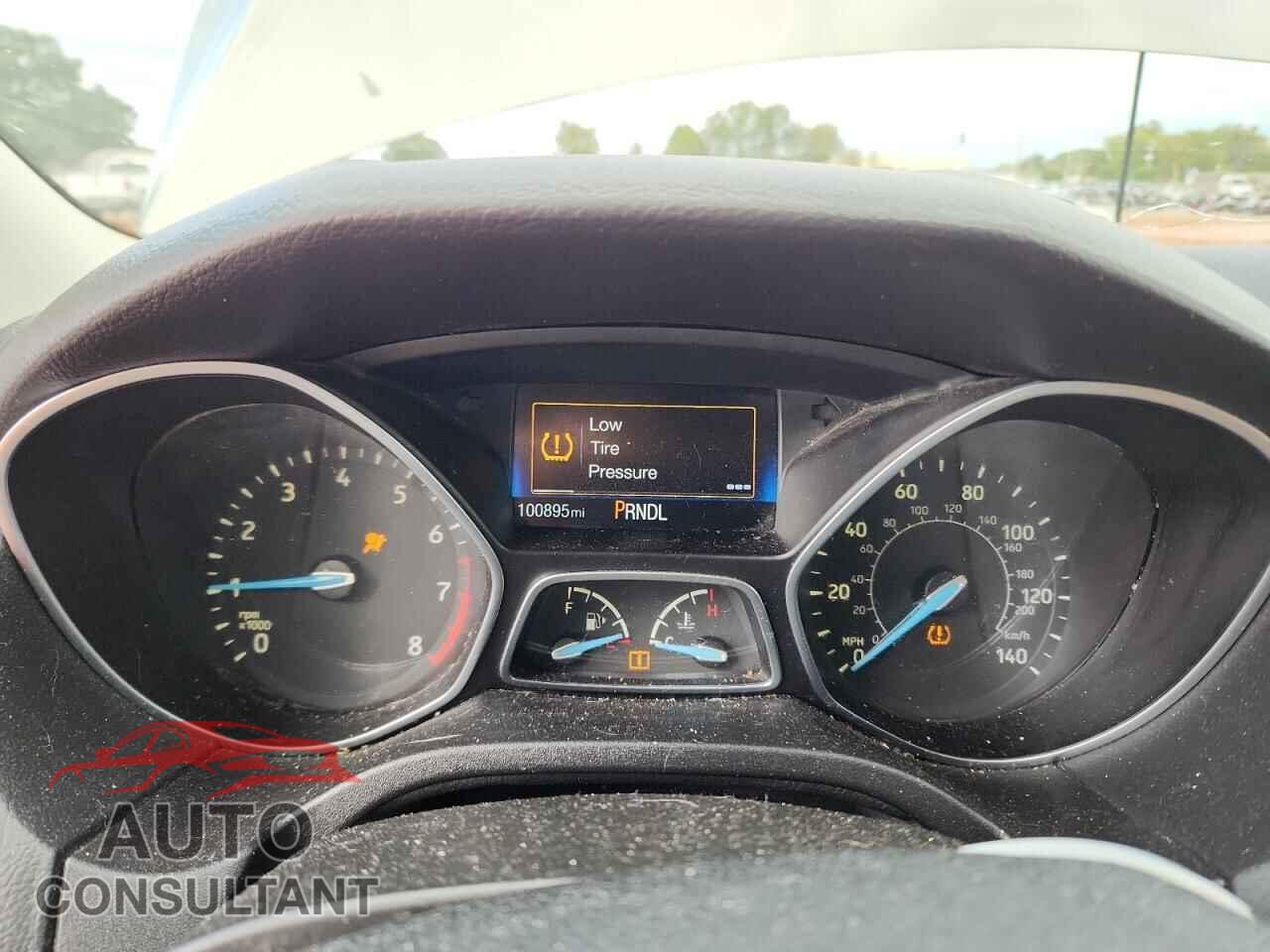 FORD FOCUS 2016 - 1FADP3F2XGL210885