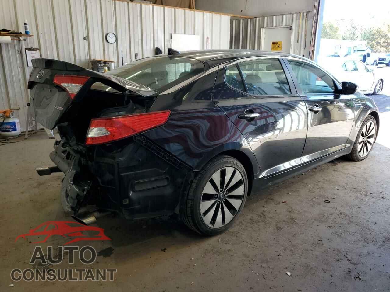 KIA OPTIMA 2011 - KNAGR4A63B5144076