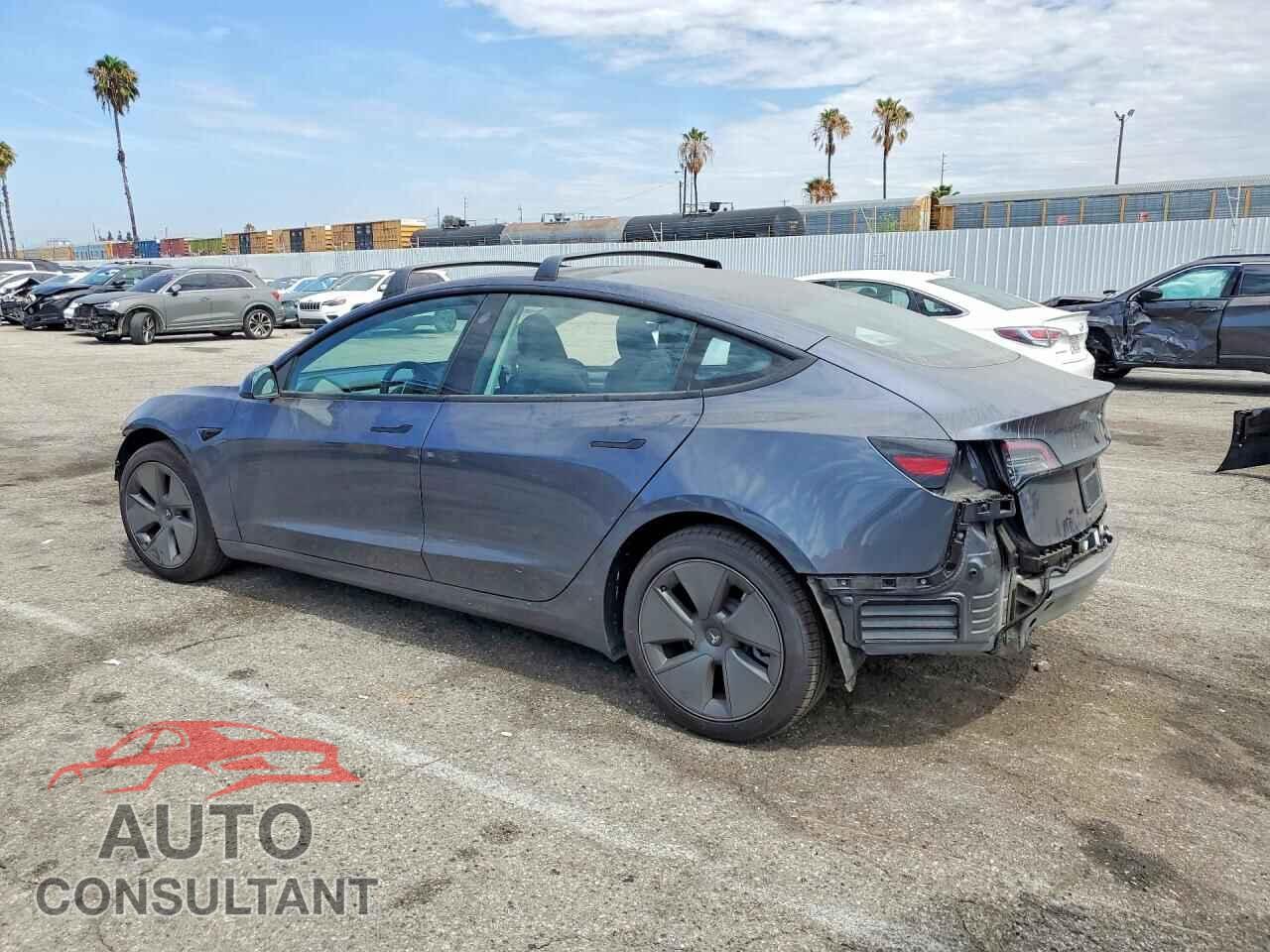 TESLA MODEL 3 2023 - 5YJ3E1EA0PF576690