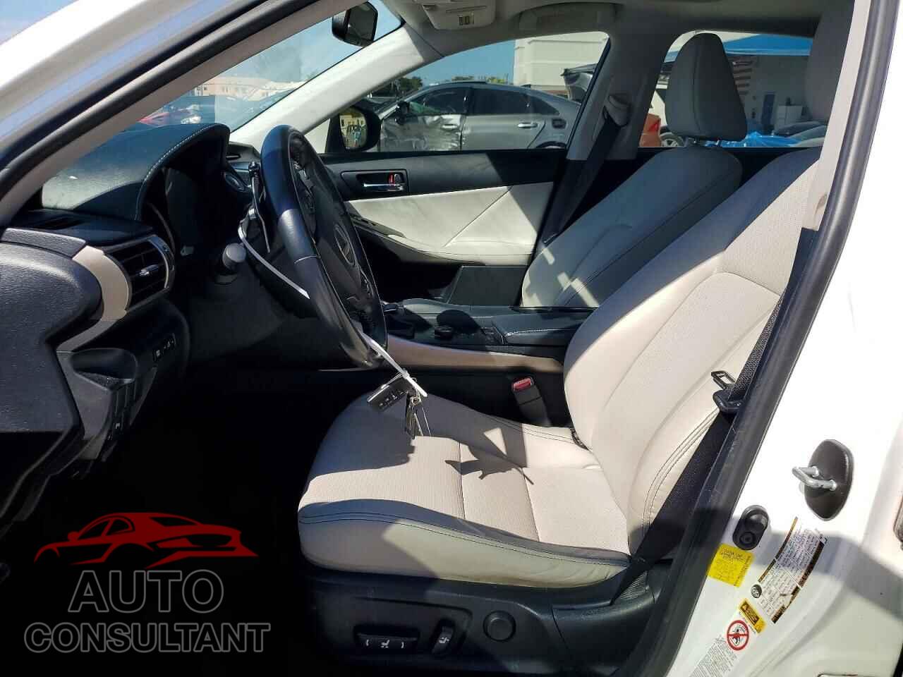 LEXUS IS 350 2014 - JTHBE1D28E5003099