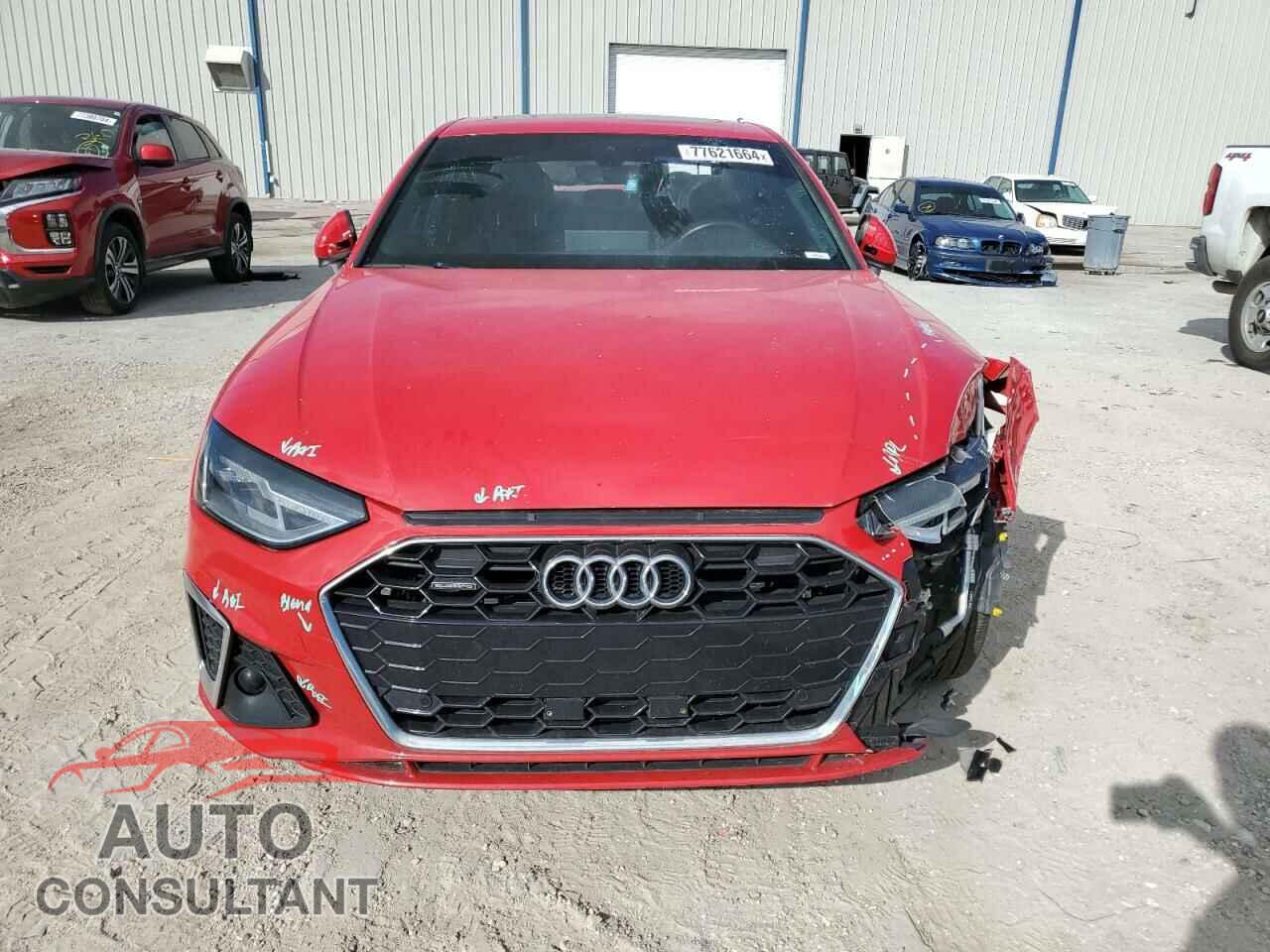 AUDI A4 2021 - WAUDAAF44MA041596