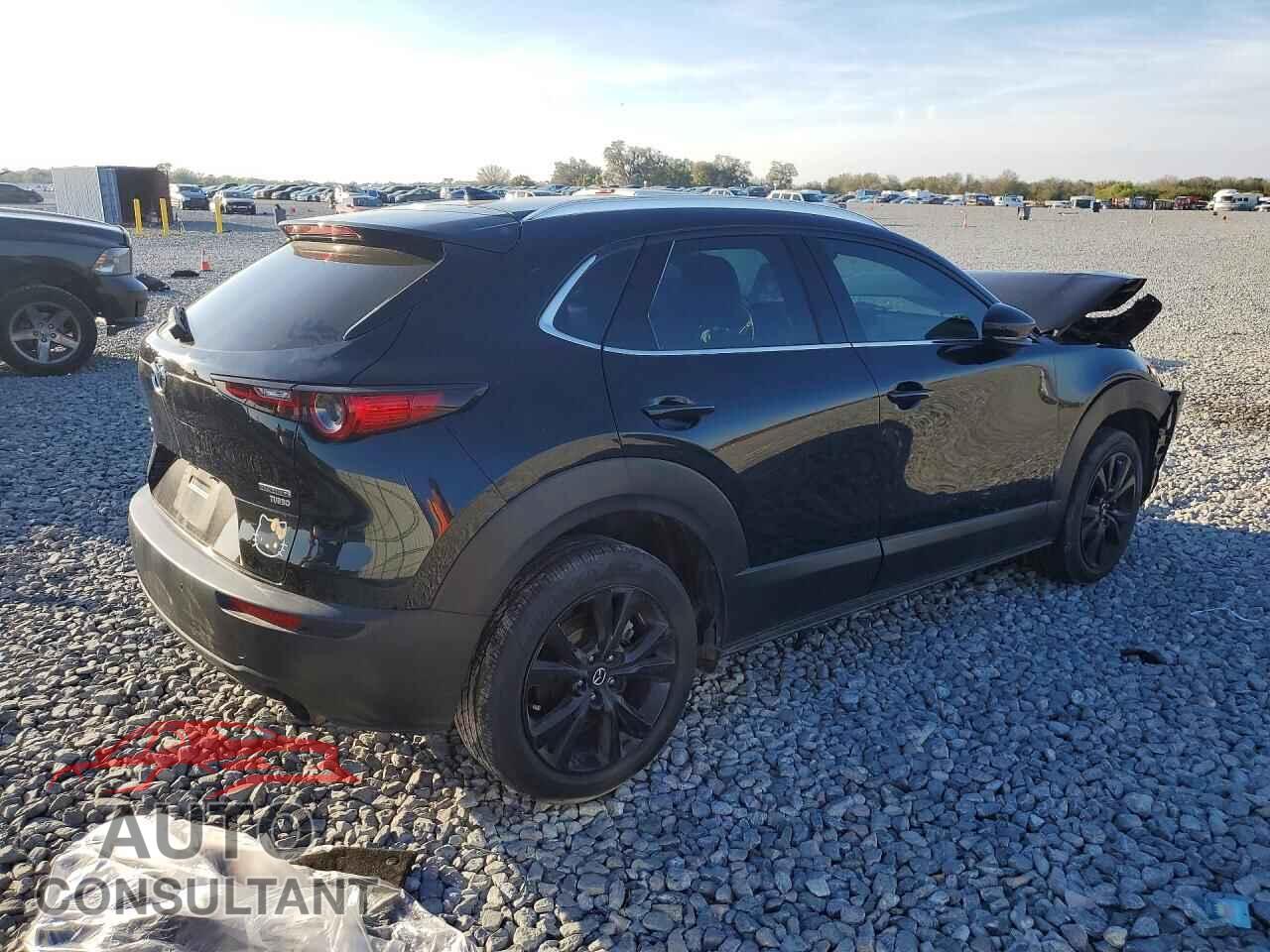 MAZDA CX30 2023 - 3MVDMBEY7PM541505