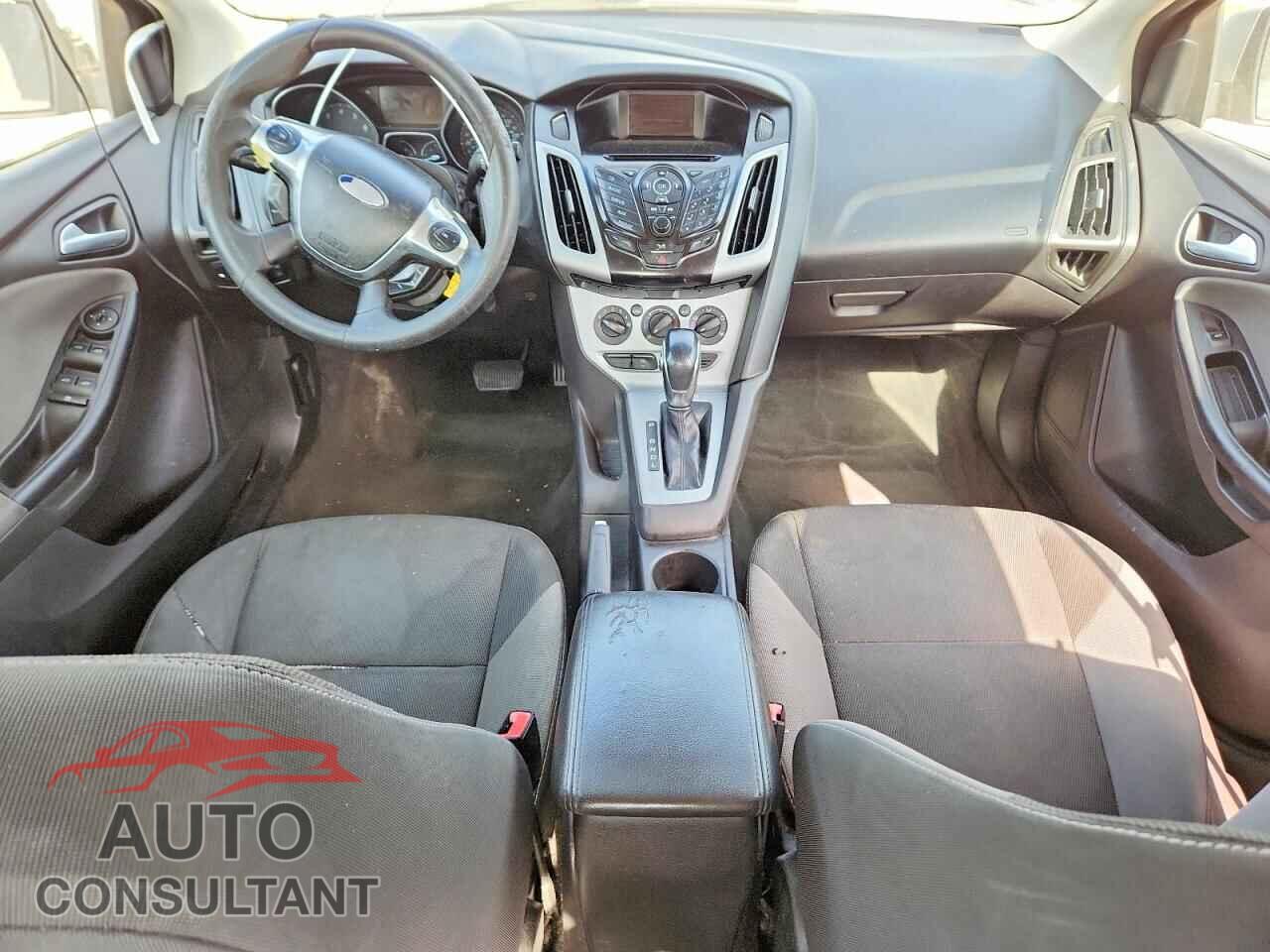 FORD FOCUS 2012 - 1FAHP3F20CL282948