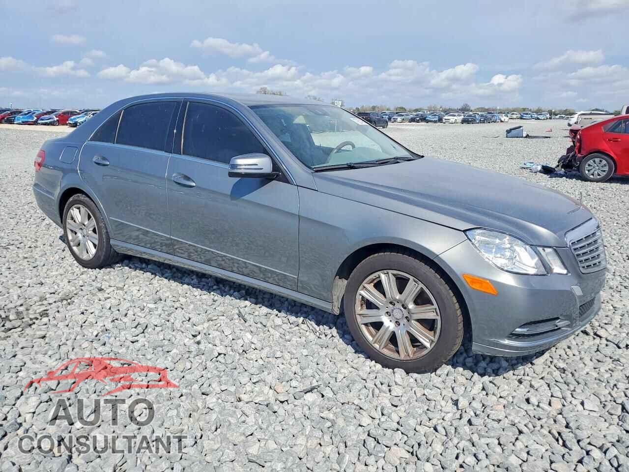 MERCEDES-BENZ E-CLASS 2013 - WDDHF2EB1DA704074