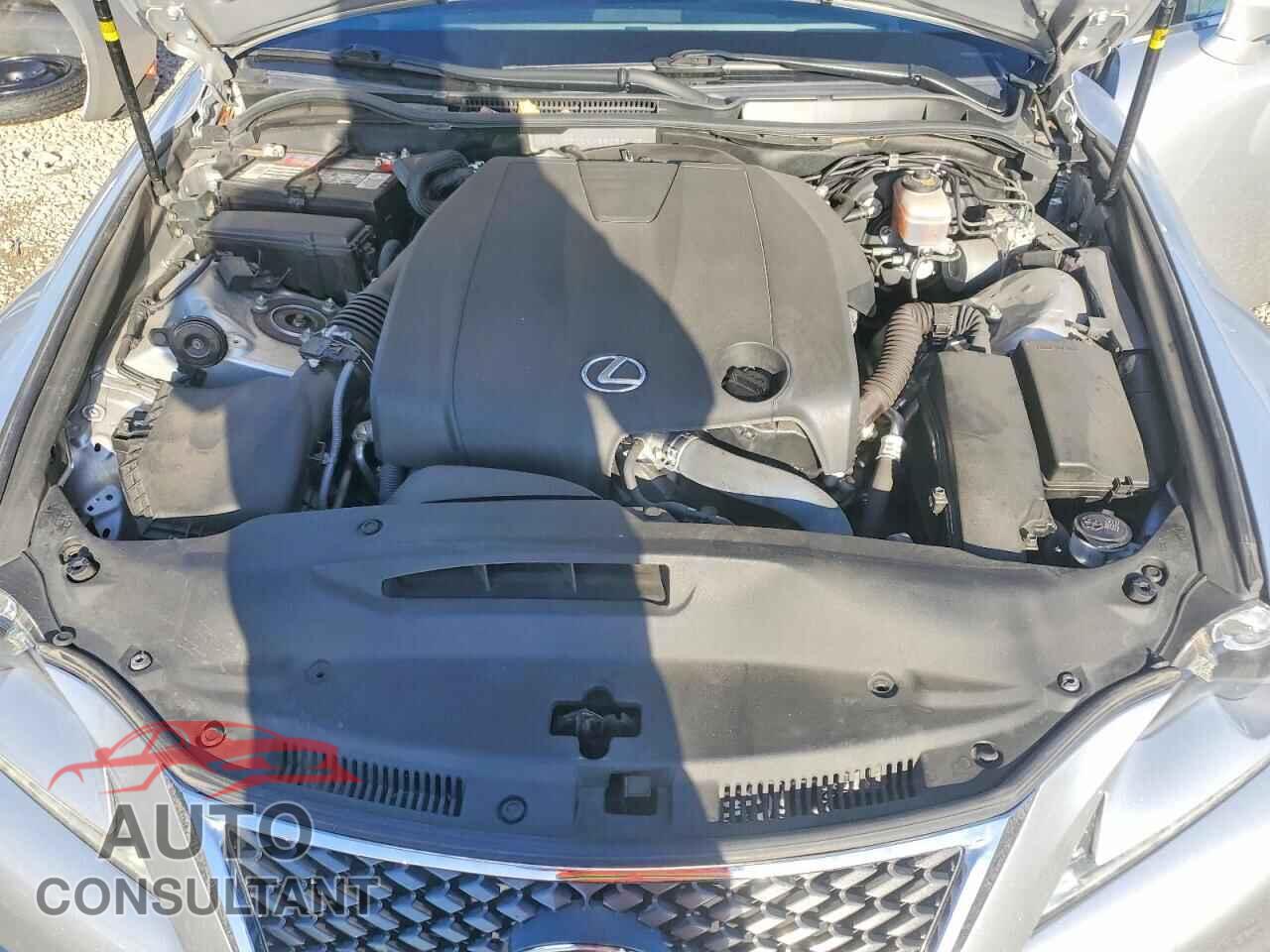 LEXUS IS 2014 - JTHBF1D2XE5038062