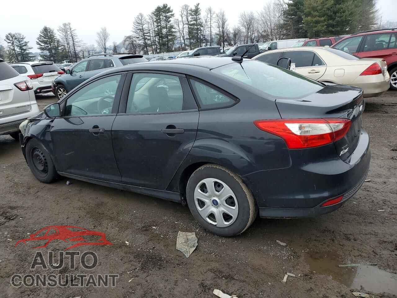 FORD FOCUS 2013 - 1FADP3E28DL368459