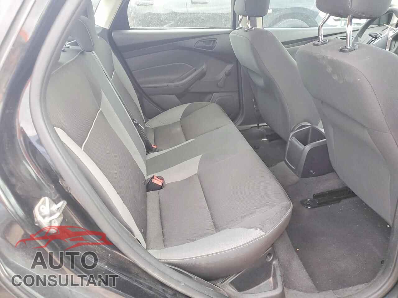 FORD FOCUS 2014 - 1FADP3E25EL305594