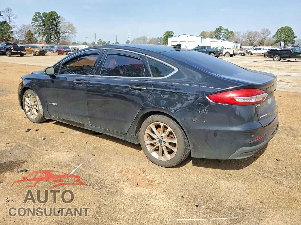 FORD FUSION 2019 - 3FA6P0MU5KR180247