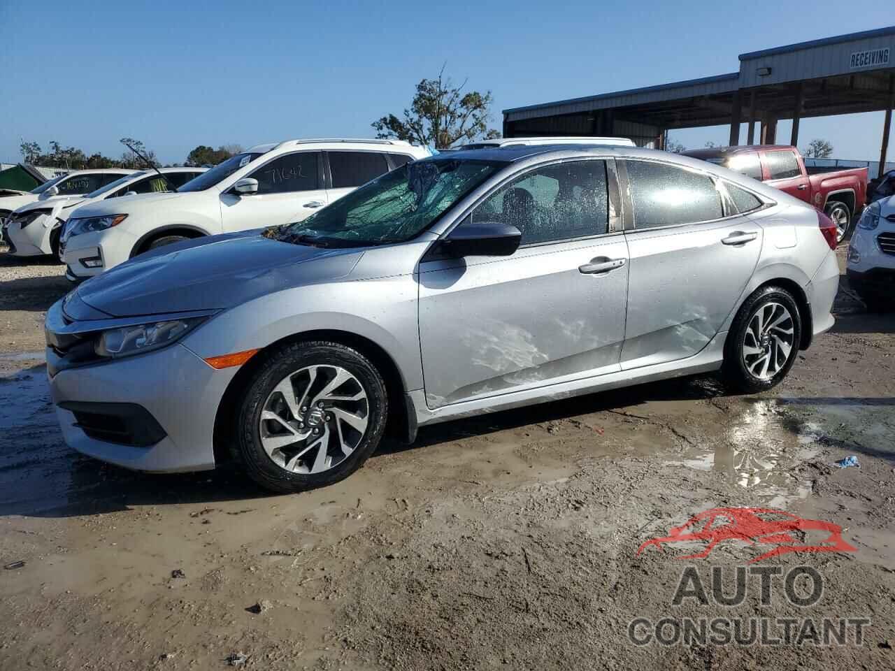 HONDA CIVIC 2018 - 19XFC2F77JE000345