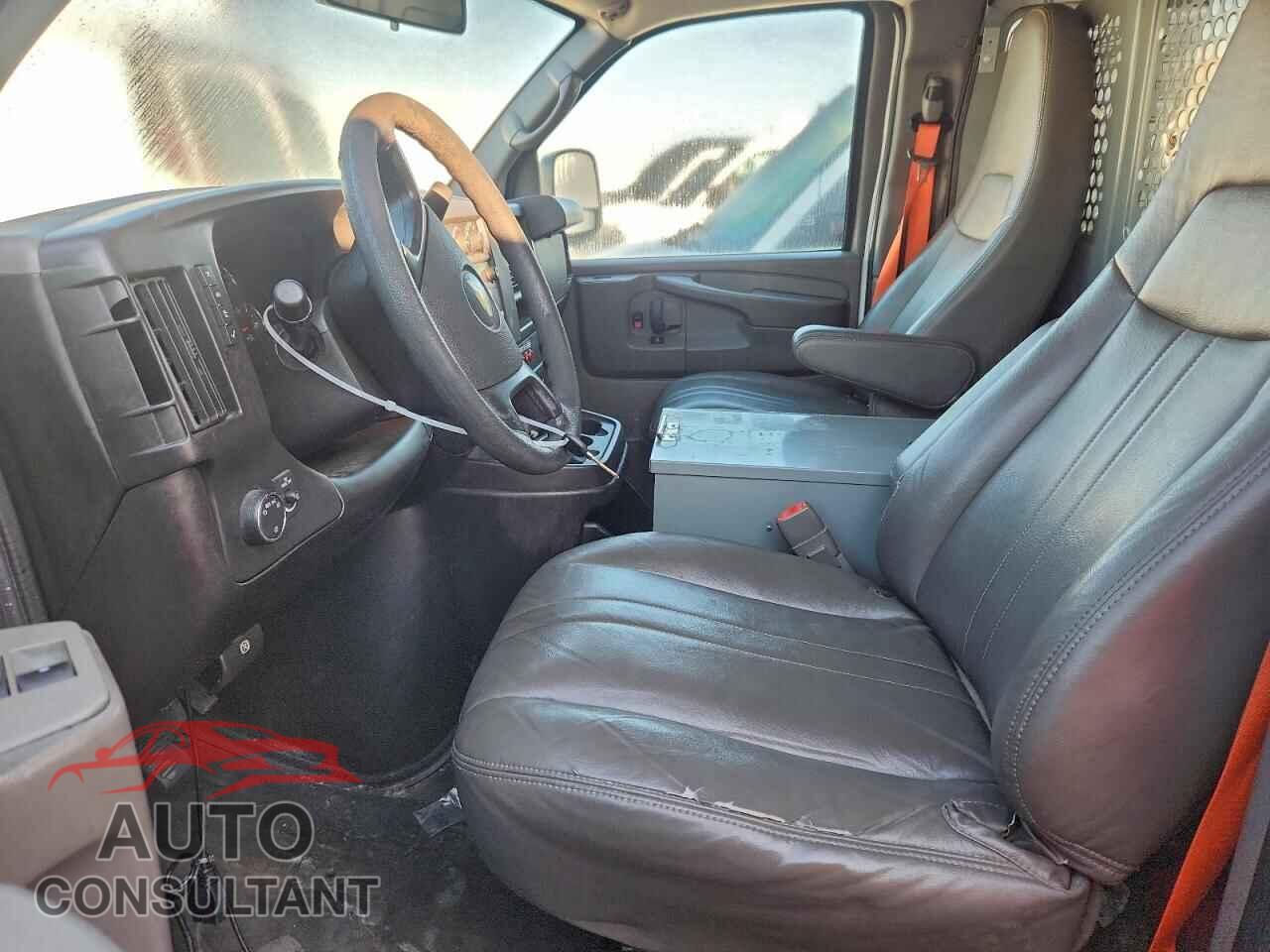 CHEVROLET EXPRESS 2014 - 1GCWGFCB4E1122884