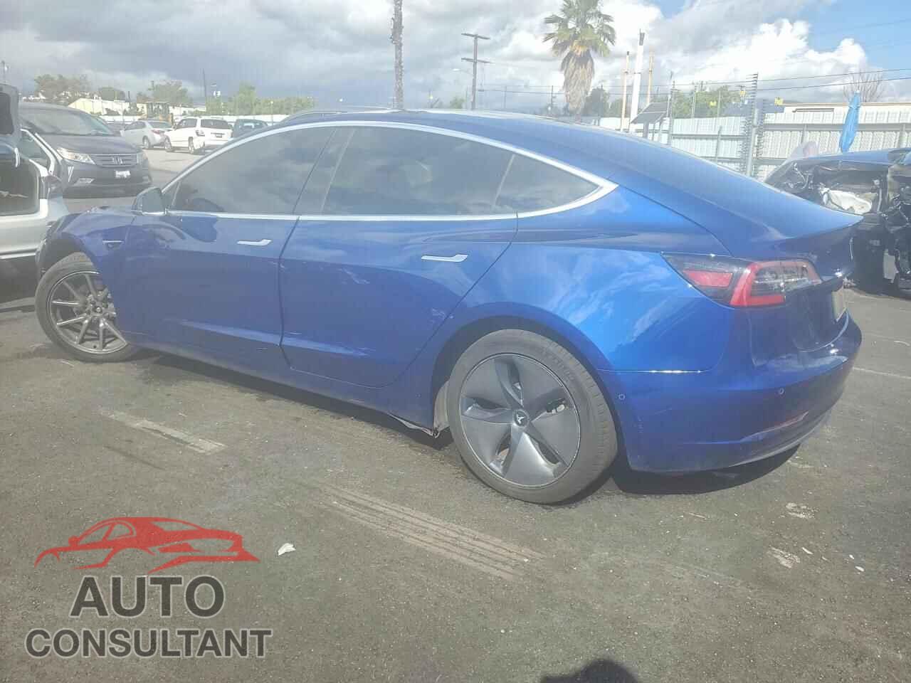 TESLA MODEL 3 2020 - 5YJ3E1EB5LF668526