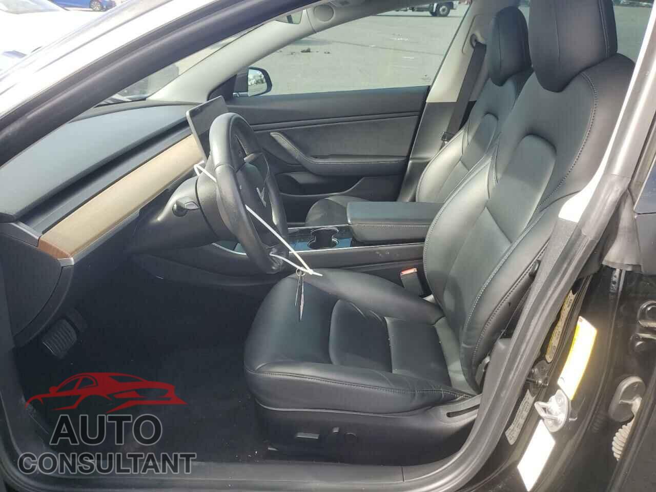 TESLA MODEL 3 2019 - 5YJ3E1EA5KF410013