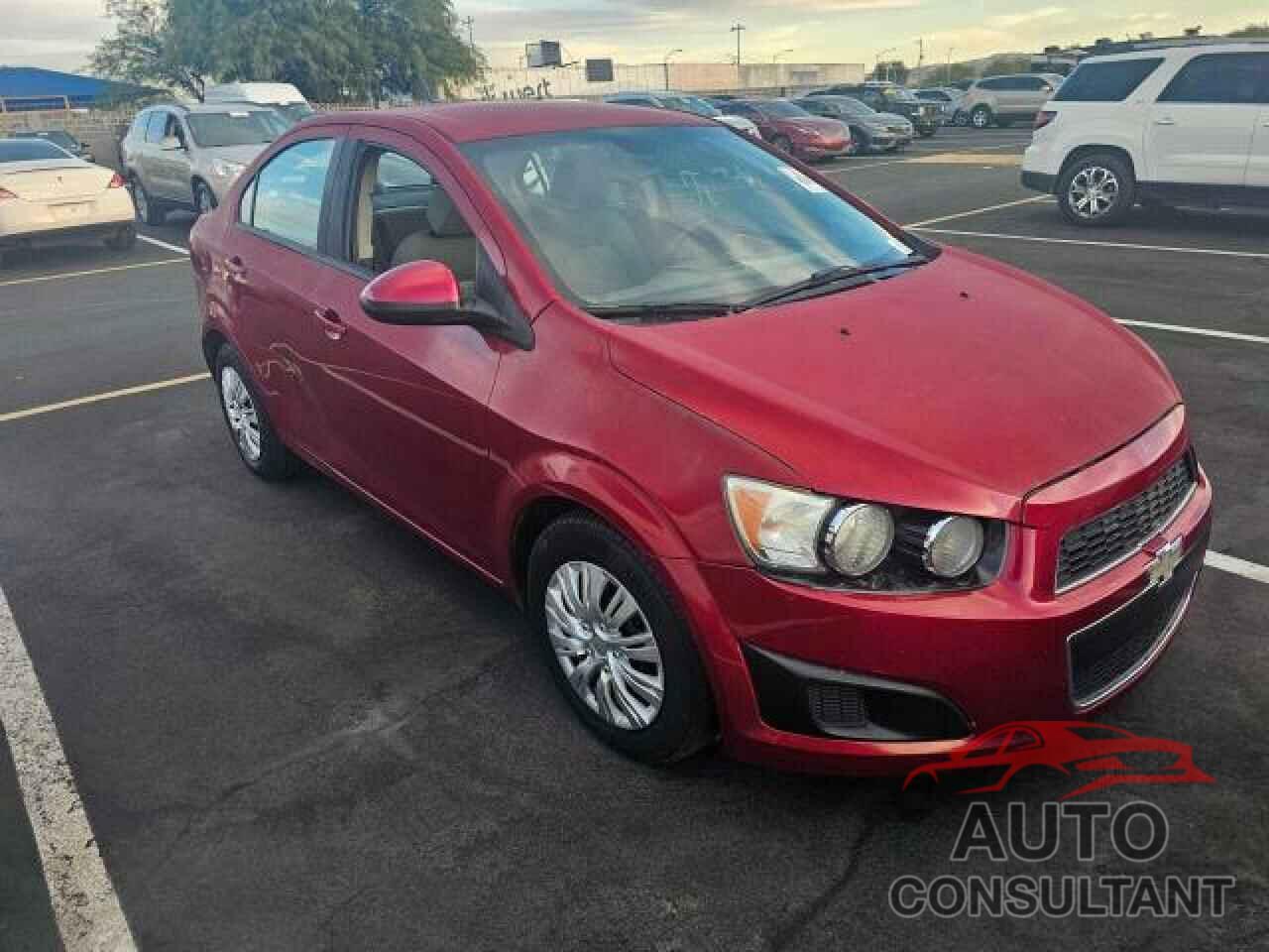 CHEVROLET SONIC 2013 - 1G1JA5SH4D4206494