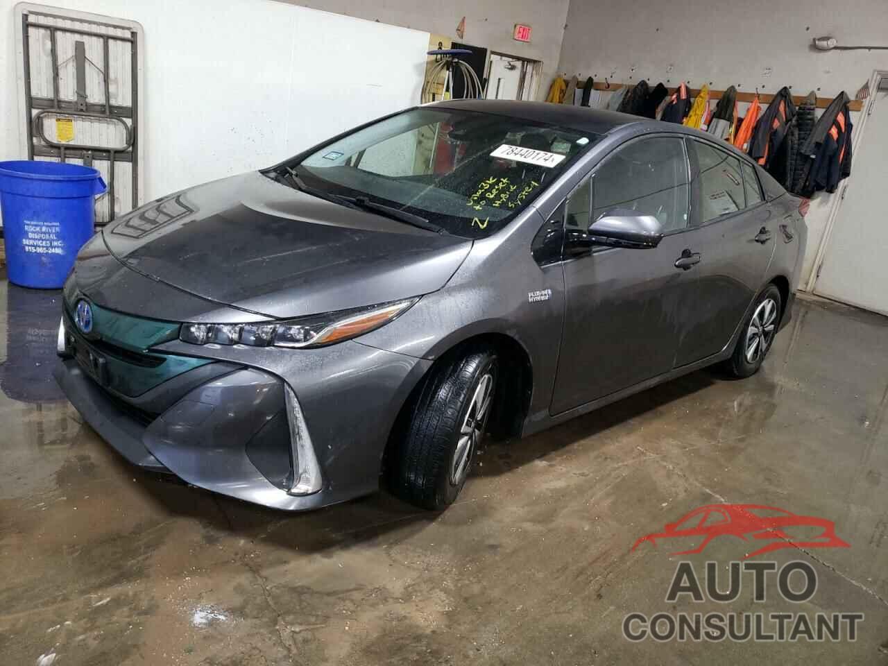 TOYOTA PRIUS 2017 - JTDKARFP1H3054884