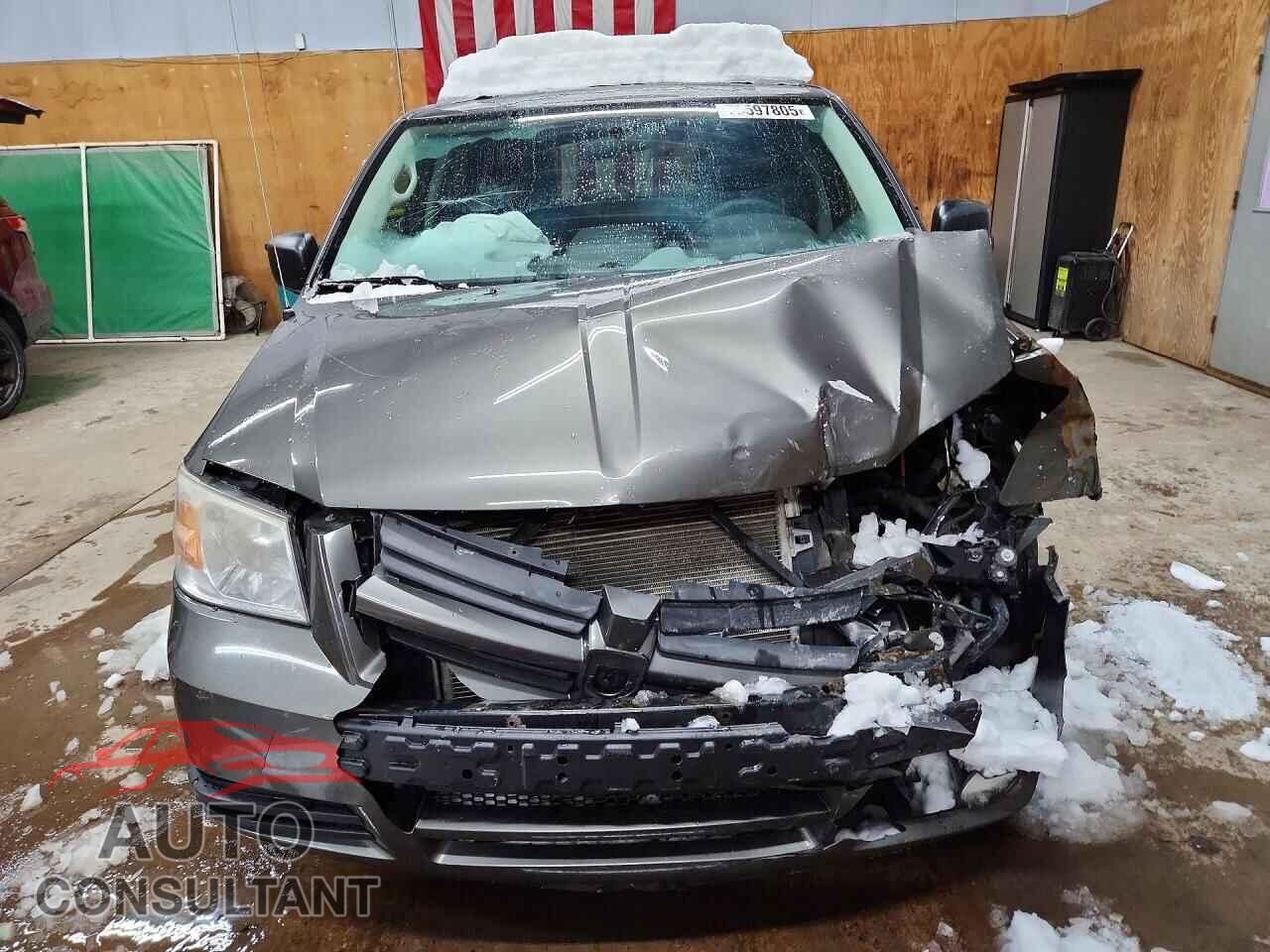 DODGE CARAVAN 2010 - 2D4RN4DE5AR335173