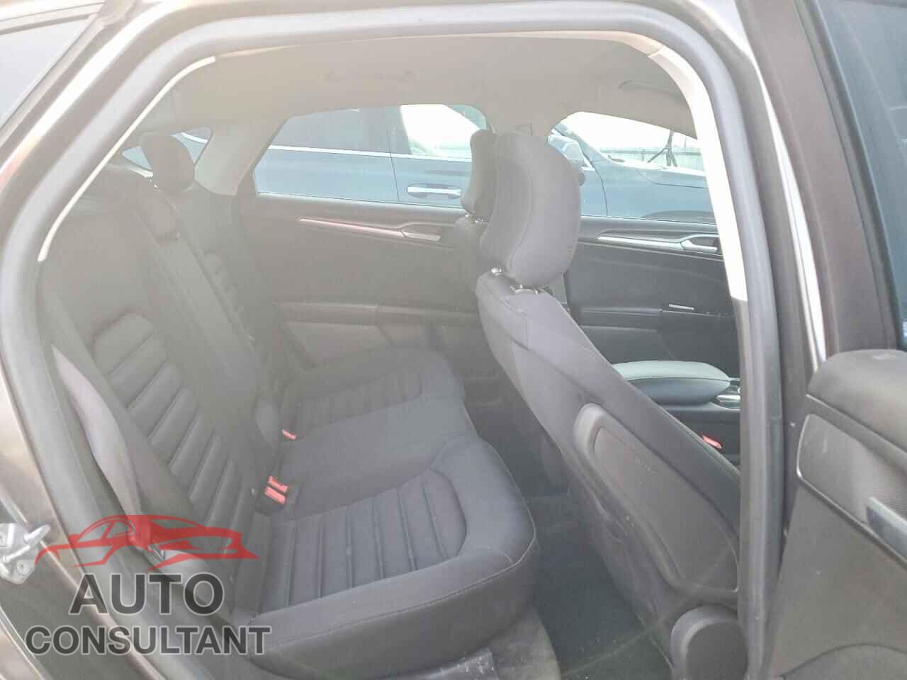 FORD FUSION 2016 - 3FA6P0LU3GR123943