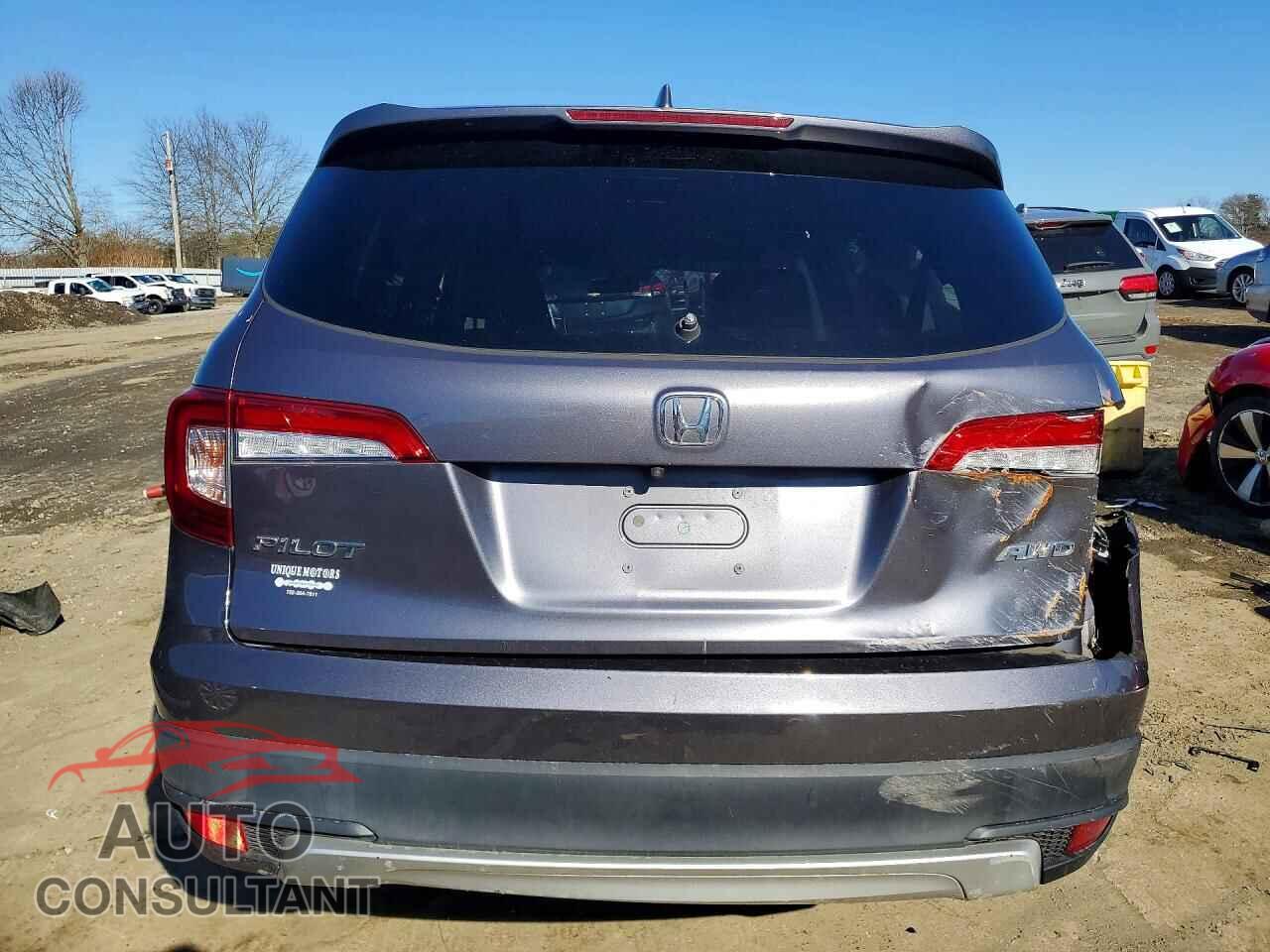 HONDA PILOT 2021 - 5FNYF6H32MB031518