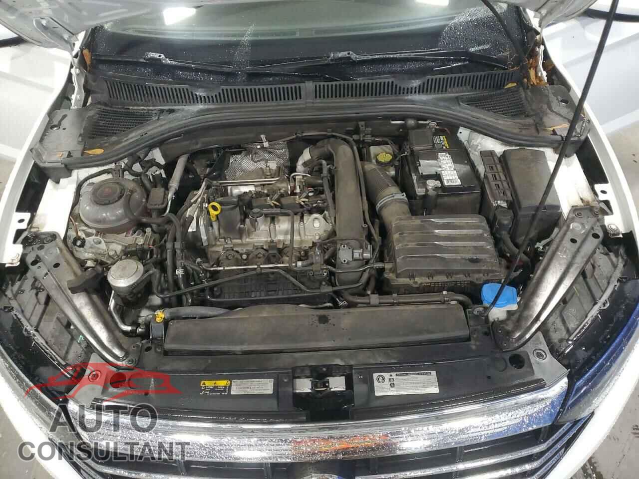 VOLKSWAGEN JETTA 2019 - 3VWEB7BU3KM275111
