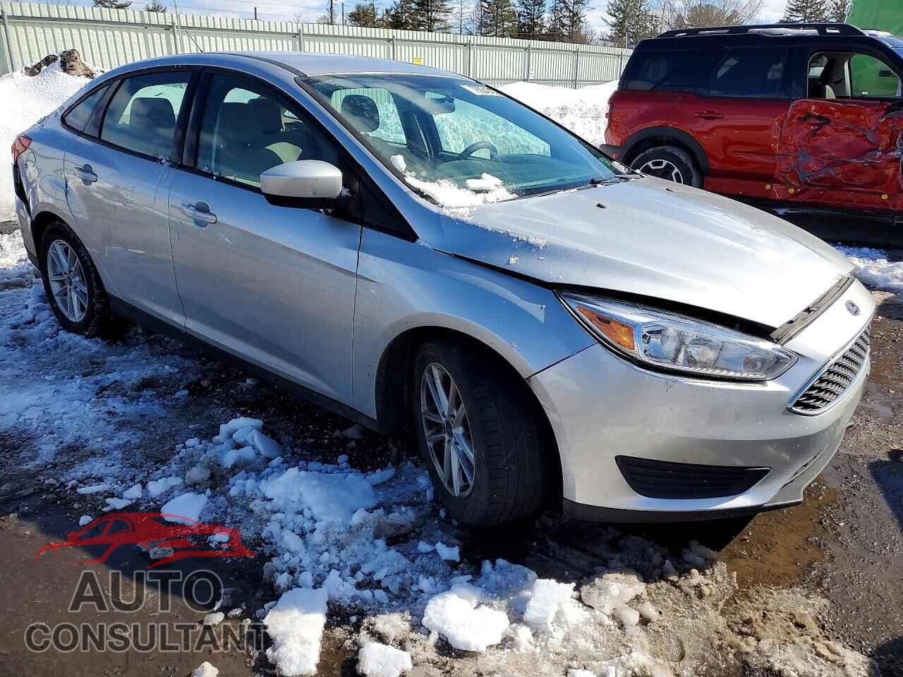 FORD FOCUS 2018 - 1FADP3F24JL299943