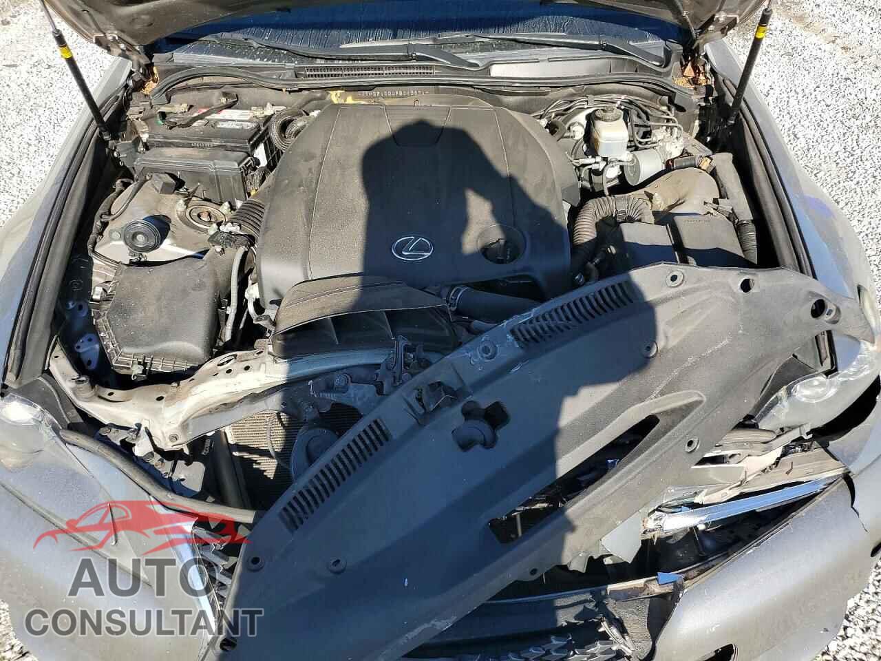 LEXUS IS 2015 - JTHBF1D20F5043871